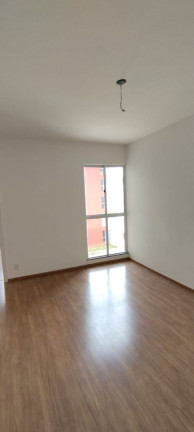Imagem Imóvel com 2 Quartos à Venda, 45 m² em Cascata Do Imbuí - Teresópolis