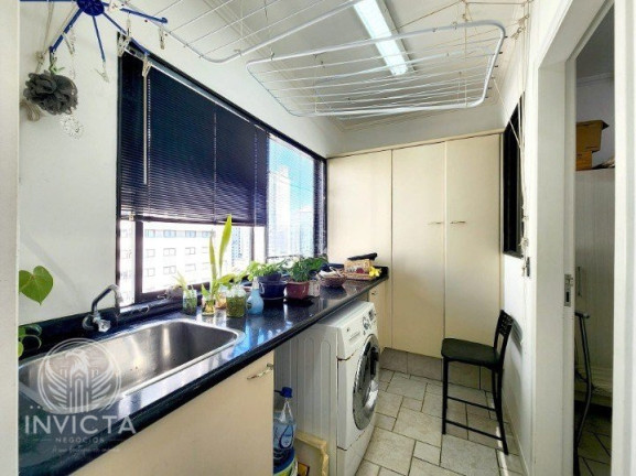 Imagem Apartamento com 3 Quartos à Venda, 176 m² em Centro - Balneário Camboriú Imagem Apartamento com 3 Quartos à Venda, 176 m² em Centro - Balneário Camboriú