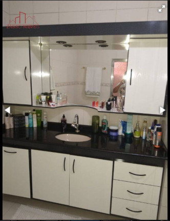 Imagem Casa com 3 Quartos à Venda, 180 m² em Jardim Herculano - São Paulo Imagem Casa com 3 Quartos à Venda, 180 m² em Jardim Herculano - São Paulo