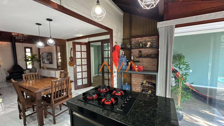 Imagem Casa com 3 Quartos à Venda, 130 m² em Ingleses - Florianópolis Imagem Casa com 3 Quartos à Venda, 130 m² em Ingleses - Florianópolis