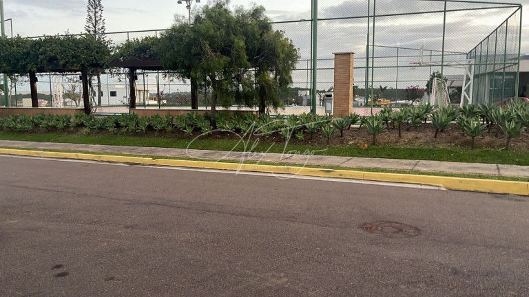Imagem Terreno à Venda, 688 m² em Interlagos - Vila Velha Imagem Terreno à Venda, 688 m² em Interlagos - Vila Velha