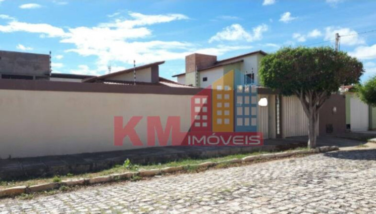 Casa com 3 Quartos à Venda, 360 m² em Presidente Costa E Silva - Mossoró