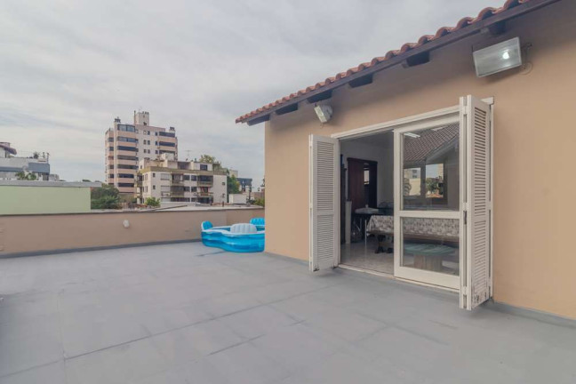 Imagem Casa com 3 Quartos à Venda, 377 m² em Higienópolis - Porto Alegre Imagem Casa com 3 Quartos à Venda, 377 m² em Higienópolis - Porto Alegre