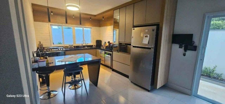 Imagem Sobrado com 4 Quartos à Venda, 300 m² em Jardim Itamaraty - Lençóis Paulista