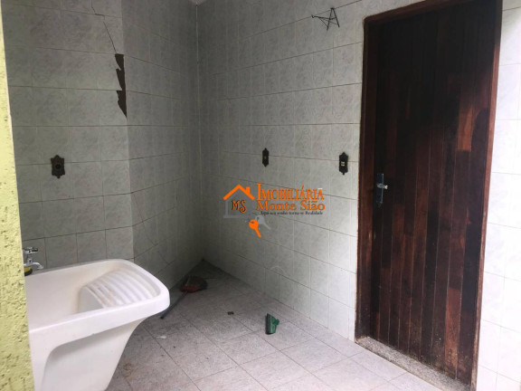 Imagem Sobrado com 3 Quartos à Venda, 254 m² em Jardim Santa Cecília - Guarulhos Imagem Sobrado com 3 Quartos à Venda, 254 m² em Jardim Santa Cecília - Guarulhos
