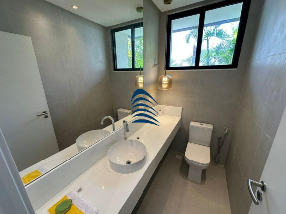 Imagem Casa com 5 Quartos à Venda, 650 m² em Busca Vida - Camaçari