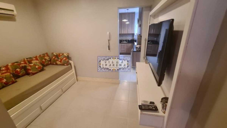 Imagem Apartamento com 2 Quartos à Venda, 119 m² em Copacabana - Rio De Janeiro Imagem Apartamento com 2 Quartos à Venda, 119 m² em Copacabana - Rio De Janeiro