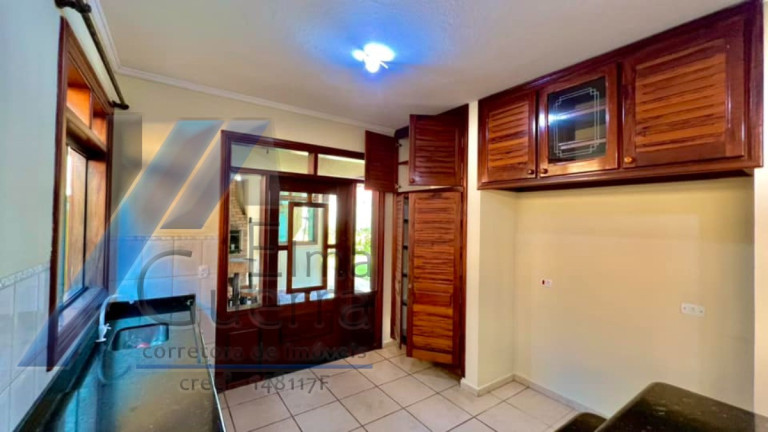 Imagem Casa com 3 Quartos à Venda, 250 m² em Horto Florestal - Ubatuba Imagem Casa com 3 Quartos à Venda, 250 m² em Horto Florestal - Ubatuba