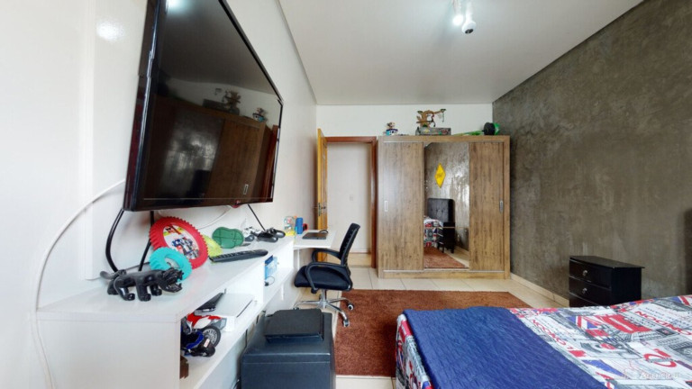 Imagem Casa com 3 Quartos à Venda,  em Parque Dos Maias - Porto Alegre