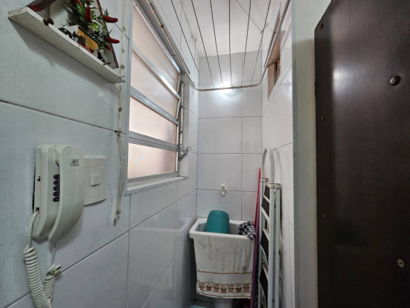 Imagem Kitnet com 1 Quarto à Venda, 28 m² em José Menino - Santos Imagem Kitnet com 1 Quarto à Venda, 28 m² em José Menino - Santos