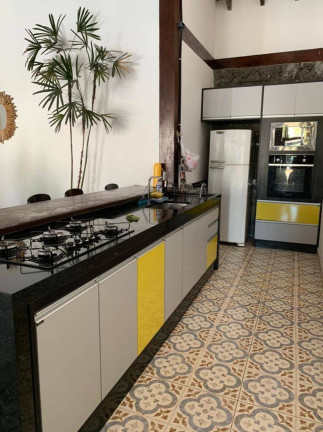 Imagem Casa com 3 Quartos à Venda, 450 m² em Horto Florestal - Ubatuba