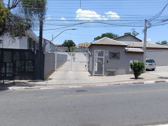 Sobrado com 2 Quartos à Venda, 74 m² em Jardim Santa Helena - Poá