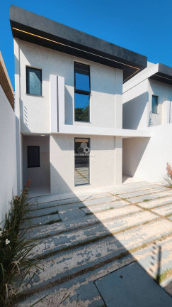 Imagem Casa com 4 Quartos à Venda, 158 m²