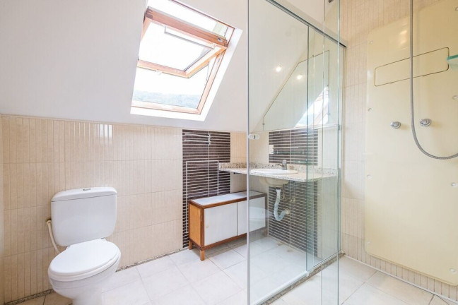 Imagem Casa de Condomínio com 4 Quartos à Venda, 230 m² em Cachoeira Do Bom Jesus - Florianópolis