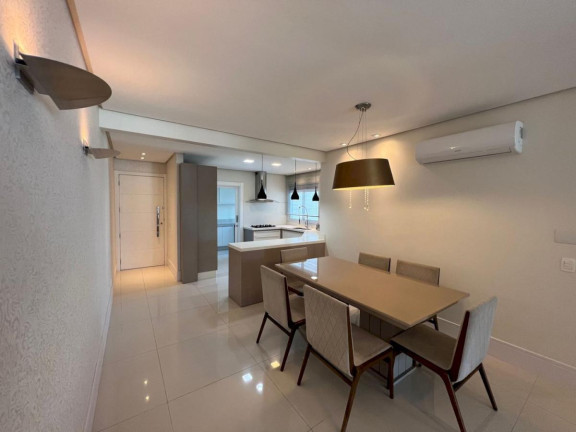 Imagem Apartamento com 3 Quartos à Venda, 126 m² em Centro - Balneário Camboriú Imagem Apartamento com 3 Quartos à Venda, 126 m² em Centro - Balneário Camboriú
