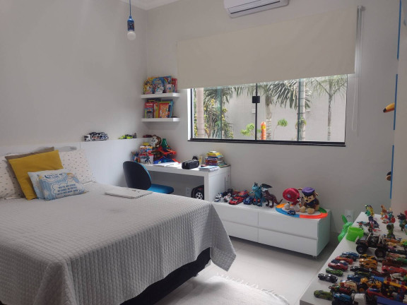Imagem Sobrado com 3 Quartos à Venda, 314 m² em Anápolis City - Anápolis