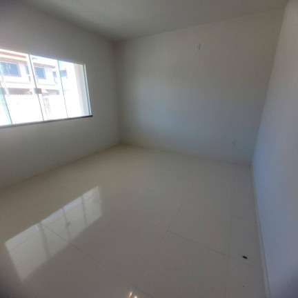 Imagem Casa de Condomínio com 3 Quartos à Venda, 135 m²