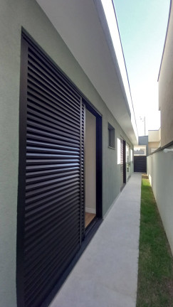 Imagem Casa com 3 Quartos à Venda, 300 m² em Residencial Ouroville - Taubaté Imagem Casa com 3 Quartos à Venda, 300 m² em Residencial Ouroville - Taubaté