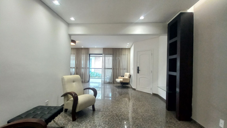 Imagem Apartamento com 3 Quartos para Alugar, 189 m² em Gonzaga - Santos
