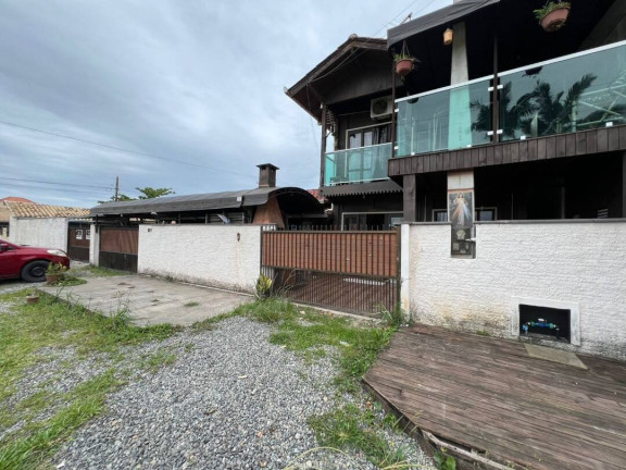 Casa com 4 Quartos à Venda, 210 m² em Balneário Barra Do Sul