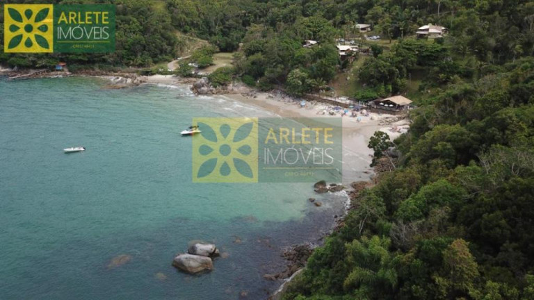 Imagem Terreno à Venda, 3.320 m² em Araça - Porto Belo Imagem Terreno à Venda, 3.320 m² em Araça - Porto Belo