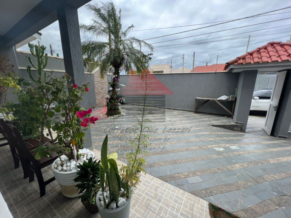 Imagem Casa com 3 Quartos à Venda, 240 m² em Jardim Imperador - Peruíbe