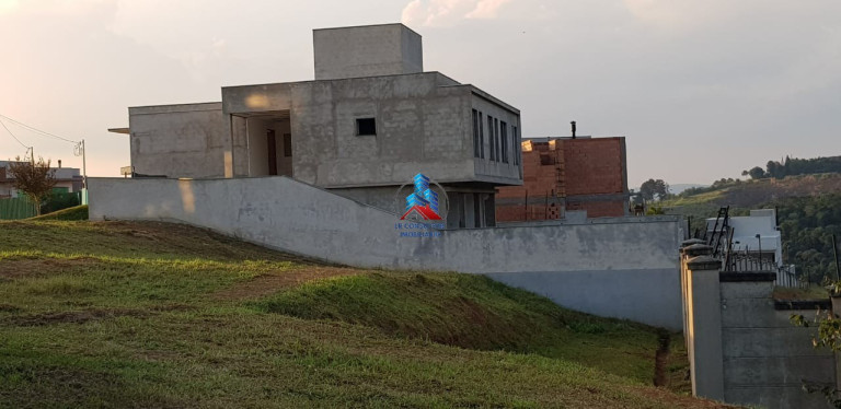 Imagem Imóvel com 3 Quartos à Venda, 350 m² em Condomínio Portal De Bragança Horizonte - Bragança Paulista Imagem Imóvel com 3 Quartos à Venda, 350 m² em Condomínio Portal De Bragança Horizonte - Bragança Paulista