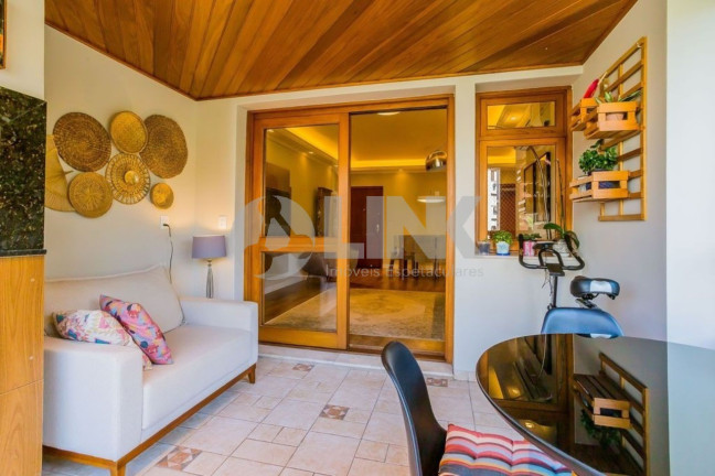 Imagem Apartamento com 3 Quartos à Venda, 131 m² em Bela Vista - Porto Alegre