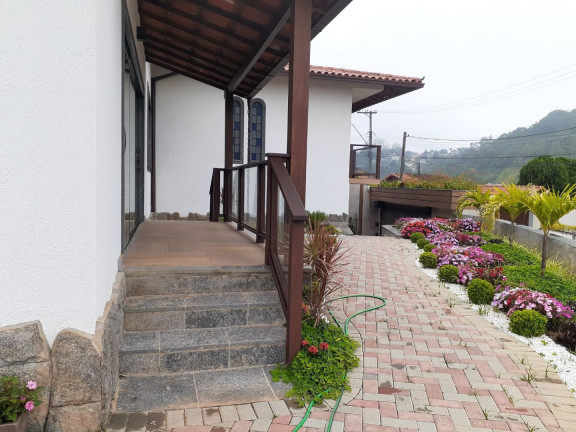 Casa com 4 Quartos à Venda, 382 m² em Parque São Luiz - Teresópolis