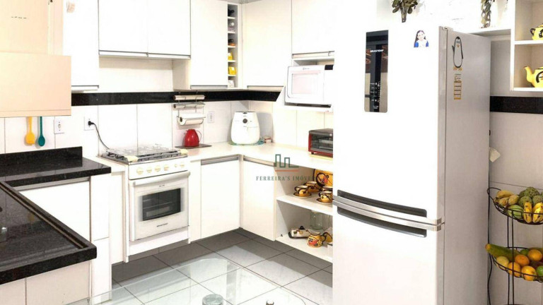 Imagem Casa com 5 Quartos à Venda, 260 m² em Maria Paula - Niterói Imagem Casa com 5 Quartos à Venda, 260 m² em Maria Paula - Niterói