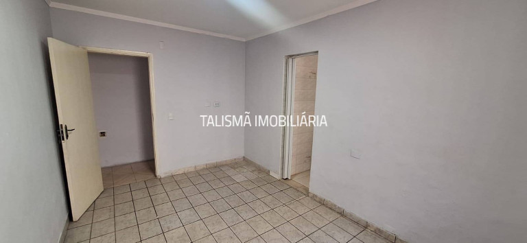 Imagem Casa com 3 Quartos para Alugar, 200 m² em Jardim Maria Virginia - São Paulo Imagem Casa com 3 Quartos para Alugar, 200 m² em Jardim Maria Virginia - São Paulo
