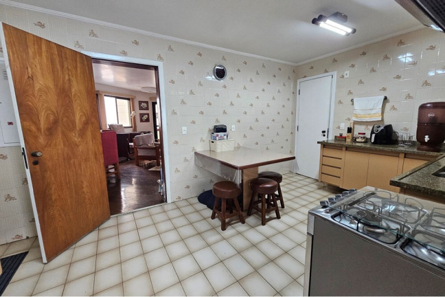Imagem Apartamento com 4 Quartos à Venda, 143 m² em Moema - São Paulo Imagem Apartamento com 4 Quartos à Venda, 143 m² em Moema - São Paulo