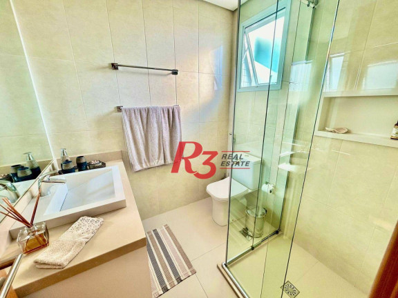 Imagem Apartamento com 2 Quartos à Venda, 128 m² em Embaré - Santos