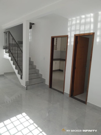 Imagem Casa de Condomínio com 3 Quartos à Venda, 112 m² em Parque Amazônia - Goiânia