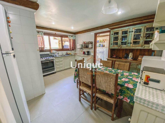 Imagem Casa com 8 Quartos à Venda, 650 m² em Ferradura - Armação Dos Búzios