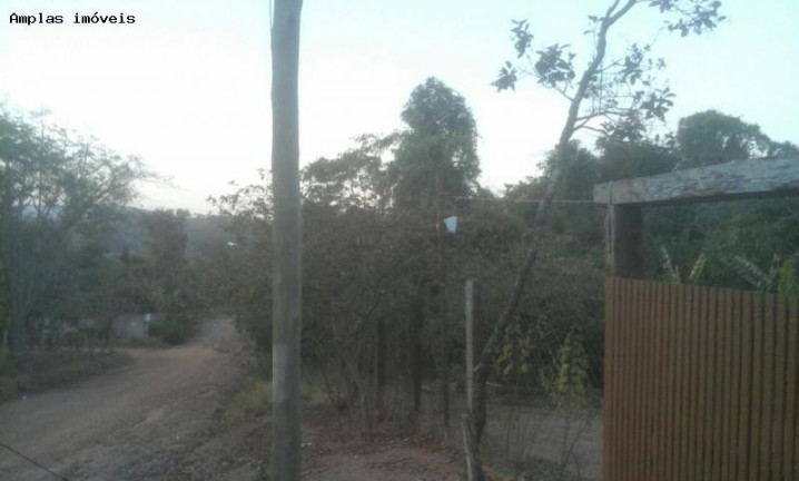 Imagem Chácara à Venda, 1.080 m² em Estrela Do Sul Imagem Chácara à Venda, 1.080 m² em Estrela Do Sul
