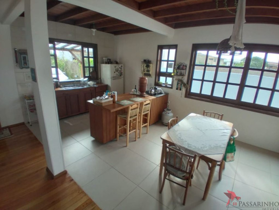 Imagem Sobrado com 3 Quartos à Venda, 114 m² em Morada Das Palmeiras - Torres Imagem Sobrado com 3 Quartos à Venda, 114 m² em Morada Das Palmeiras - Torres