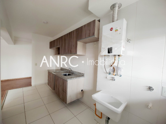 Imagem Imóvel com 2 Quartos para Alugar, 76 m² em Jardim Tupanci - Barueri