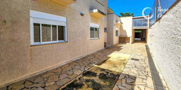 Imagem Casa com 4 Quartos à Venda, 579 m² em Jardim Tereza Cristina - Jundiaí Imagem Casa com 4 Quartos à Venda, 579 m² em Jardim Tereza Cristina - Jundiaí