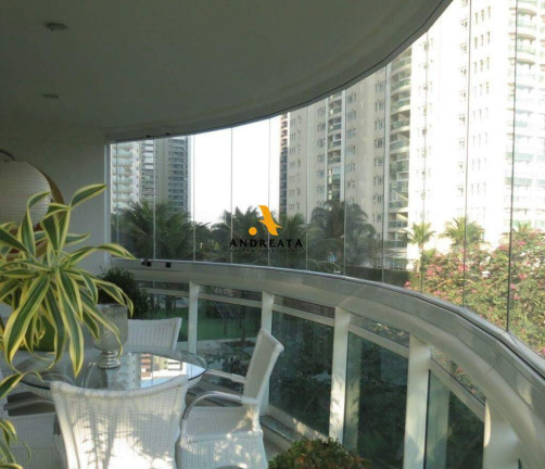 Apartamento com 4 Quartos à Venda, 200 m² em Barra Da Tijuca - Rio De Janeiro