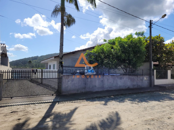 Imagem Casa com 1 Quarto à Venda, 70 m² em Santa Lídia - Penha Imagem Casa com 1 Quarto à Venda, 70 m² em Santa Lídia - Penha