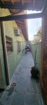 Imagem Casa com 2 Quartos à Venda, 105 m² em Real - Praia Grande