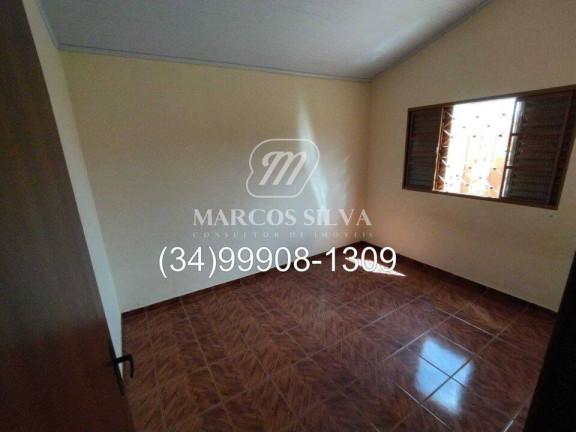 Imagem Casa com 3 Quartos à Venda, 250 m² em Santa Mônica - Uberlândia