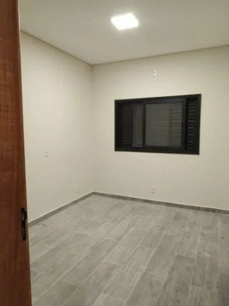 Imagem Casa de Condomínio com 3 Quartos à Venda, 170 m² em Bairro Do Grama - Caçapava Imagem Casa de Condomínio com 3 Quartos à Venda, 170 m² em Bairro Do Grama - Caçapava