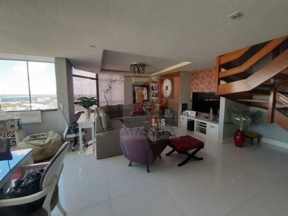 Imagem Cobertura com 3 Quartos à Venda, 347 m² em Floresta - Porto Alegre Imagem Cobertura com 3 Quartos à Venda, 347 m² em Floresta - Porto Alegre