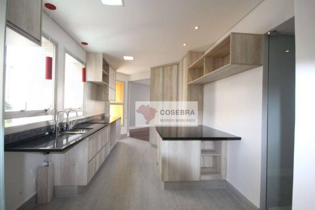 Imagem Apartamento com 3 Quartos à Venda, 244 m² em Moema - São Paulo Imagem Apartamento com 3 Quartos à Venda, 244 m² em Moema - São Paulo
