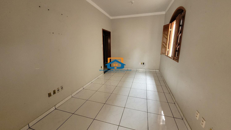 Imagem Casa com 3 Quartos à Venda, 196 m² em Bethânia - Ipatinga