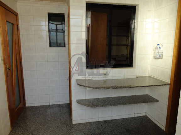Imagem Apartamento com 3 Quartos à Venda, em Centro - Montes Claros Imagem Apartamento com 3 Quartos à Venda, em Centro - Montes Claros