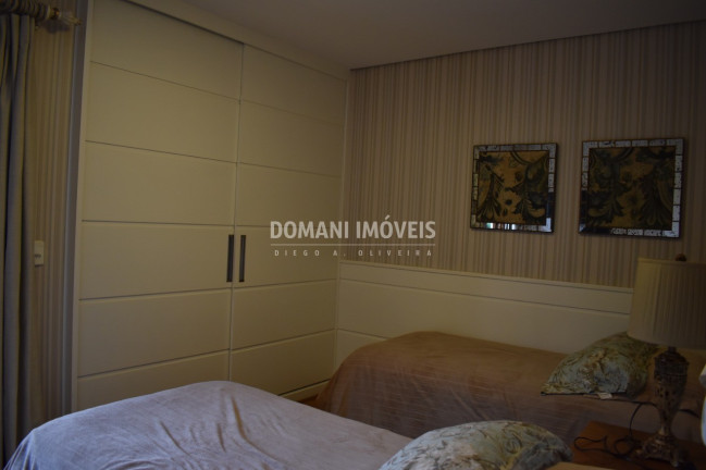 Imagem Imóvel com 3 Quartos à Venda, 132 m² em Região Do Jaguaribe - Campos Do Jordão Imagem Imóvel com 3 Quartos à Venda, 132 m² em Região Do Jaguaribe - Campos Do Jordão