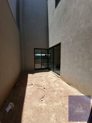 Imagem Casa com 3 Quartos à Venda, 134 m² em Villa Di Cesar - Mogi Das Cruzes